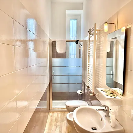 Urban Oasis M1 Lima Self-check-in Apartment Mailand