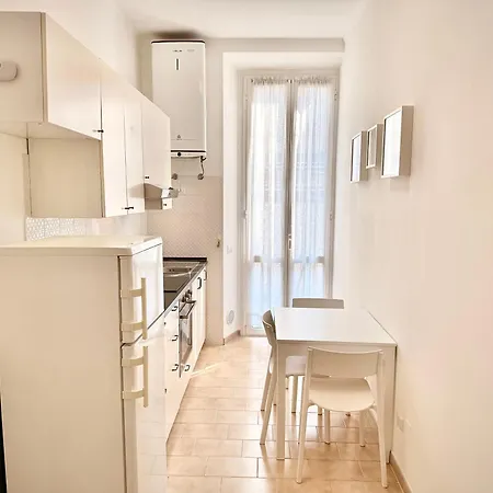 Urban Oasis M1 Lima Self-check-in Apartment *